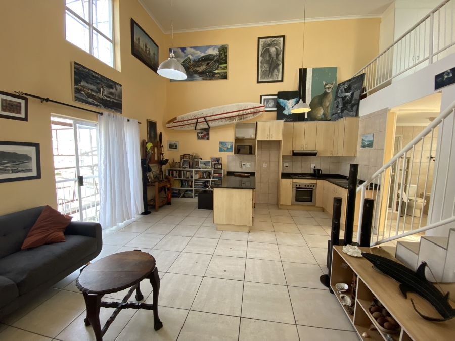 2 Bedroom Property for Sale in Muizenberg Western Cape